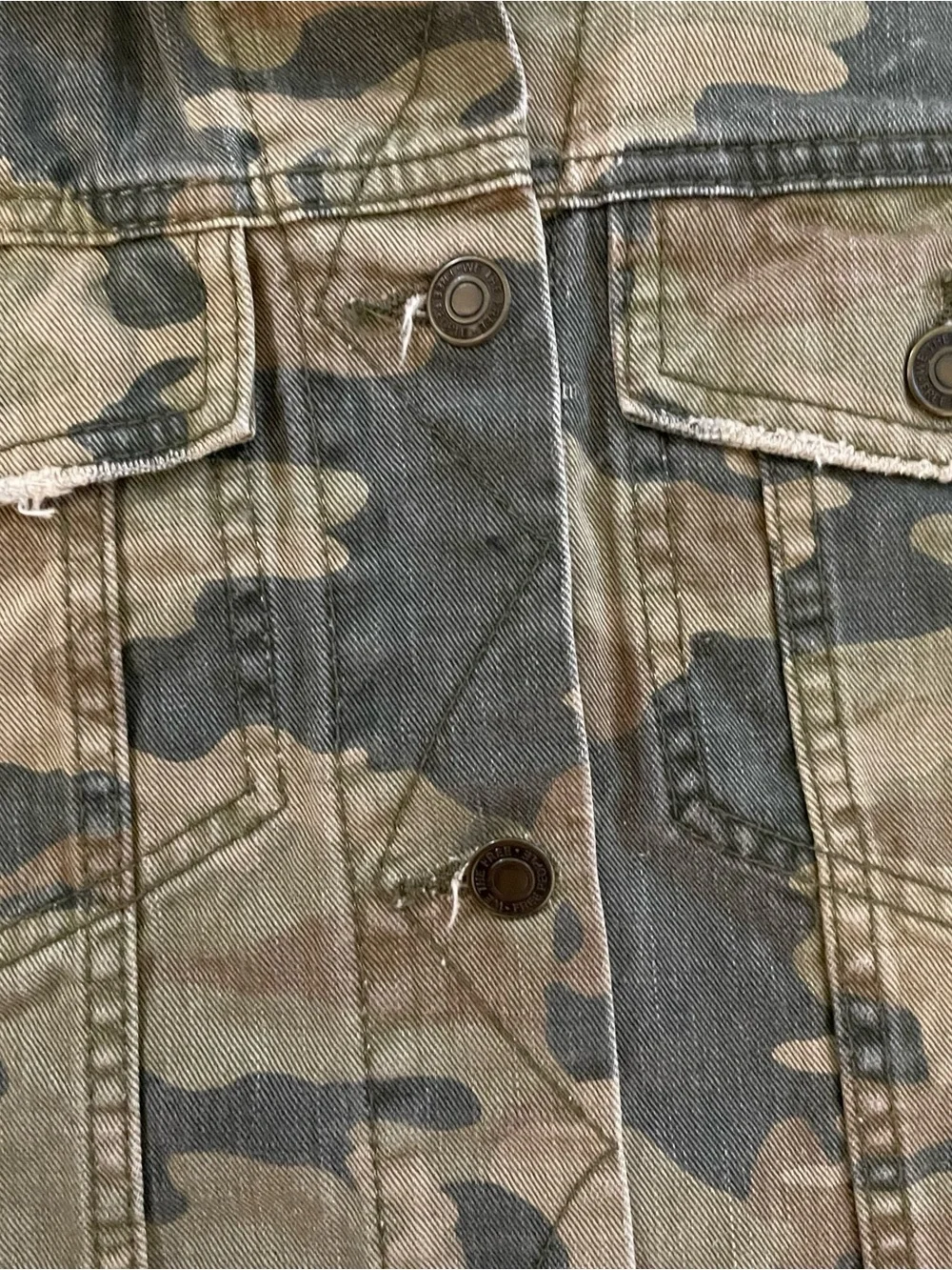 Free People Cropped Distressed Camo Jacket - Picture 2 of 4